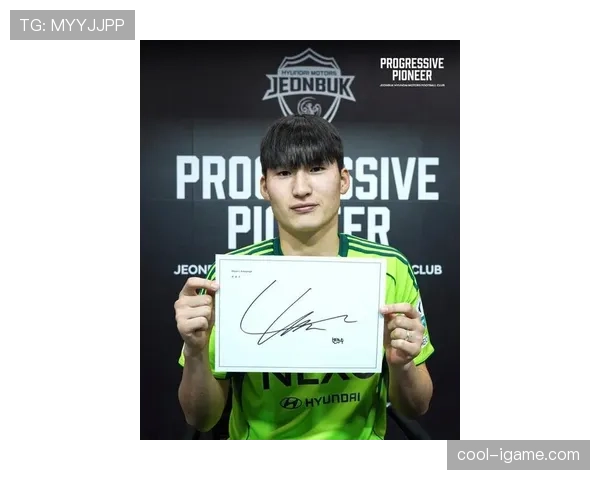 金玟哉宣布回归国家队,新赛季状态火热引期待 金玟哉宣布回归国家队,新赛季状态火热引期待