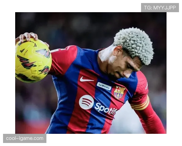 巴萨战术调整显成效,新阵容助推球队状态持续回暖 巴萨战术调整显成效,新阵容助推球队状态持续回暖