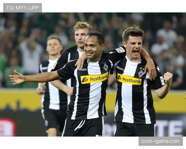 门兴高压逼抢战术奏效,强势冲击德甲争冠行列 门兴高压逼抢战术奏效,强势冲击德甲争冠行列