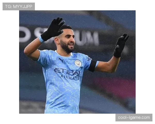 阿尔丰索·戴维斯本赛季状态回暖,攻防表现持续提升 阿尔丰索·戴维斯本赛季状态回暖,攻防表现持续提升